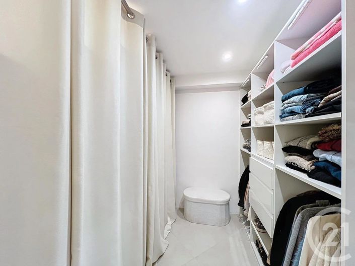 Image No.29-3 Bed House for sale