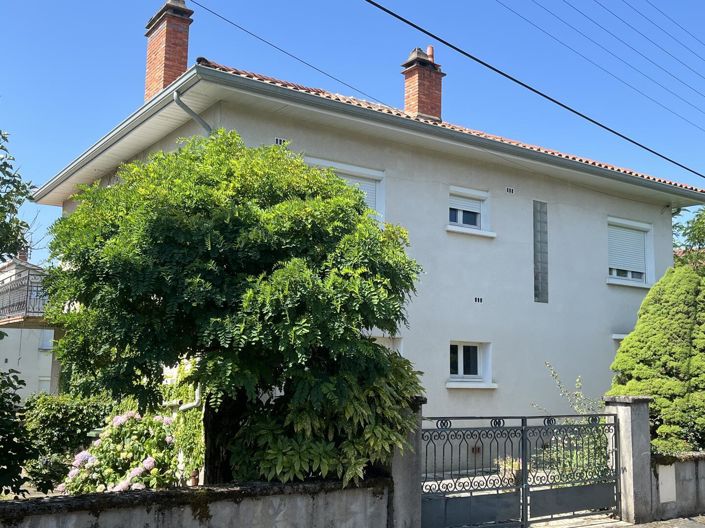 Image No.1-4 Bed House for sale
