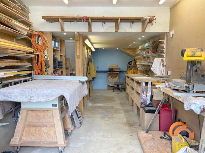 Image No.18-4 Bed House for sale