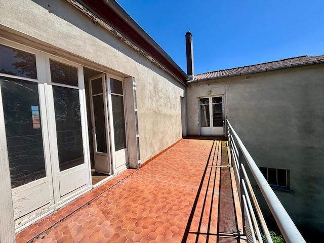 Image No.6-4 Bed House for sale