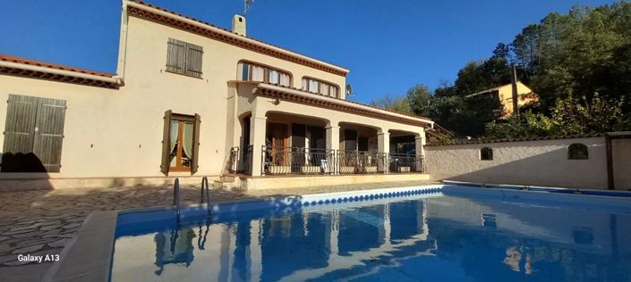 Image No.1-4 Bed House for sale