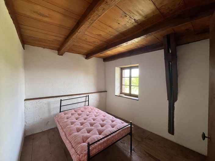 Image No.15-5 Bed House for sale