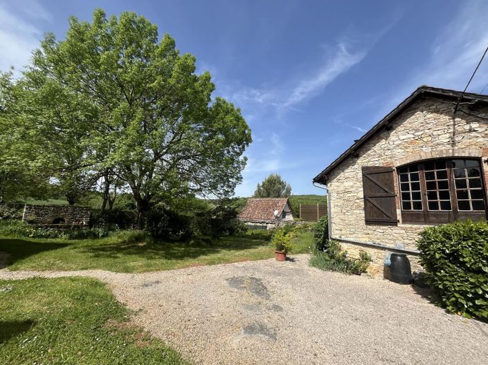 Image No.19-5 Bed House for sale