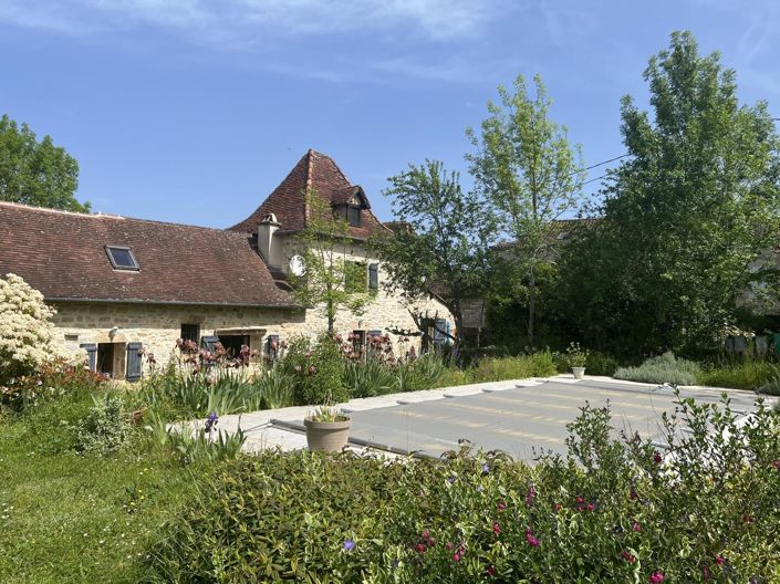 Image No.3-5 Bed House for sale