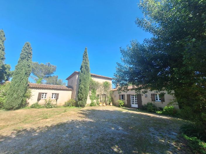 Image No.1-4 Bed House for sale