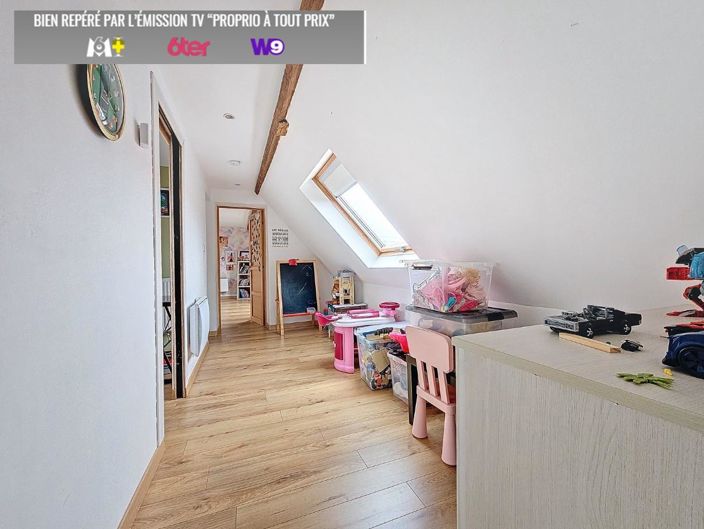 Image No.12-6 Bed House for sale