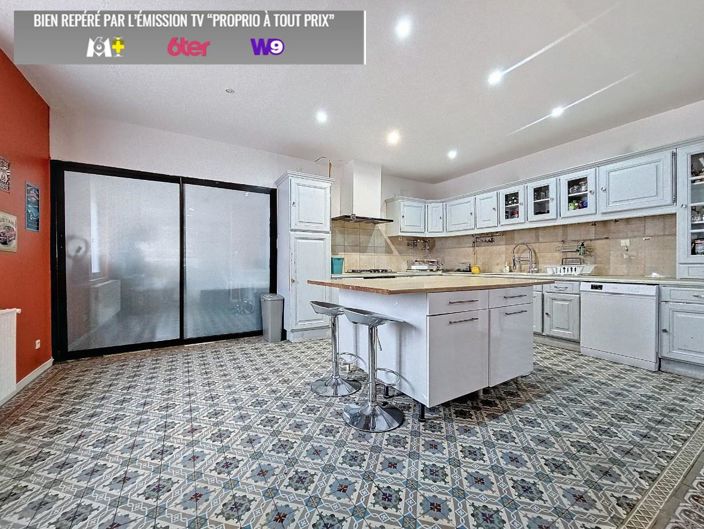 Image No.4-6 Bed House for sale