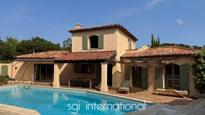 5 Bed House for sale