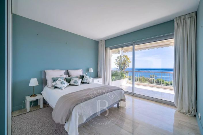 Image No.13-4 Bed Apartment for sale