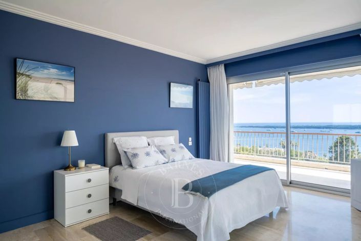 Image No.8-4 Bed Apartment for sale