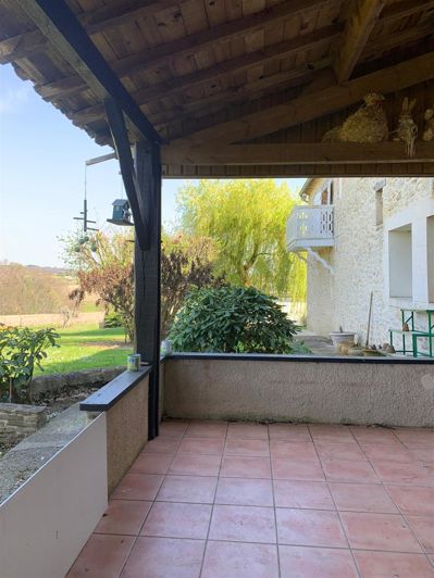 Image No.3-4 Bed House for sale