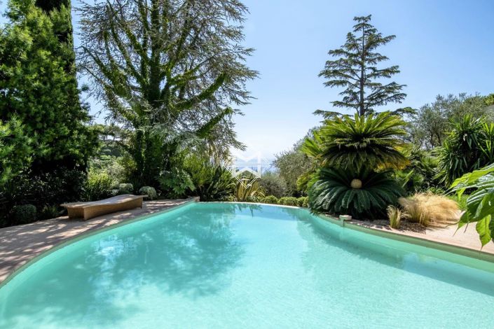 Image No.2-4 Bed House for sale