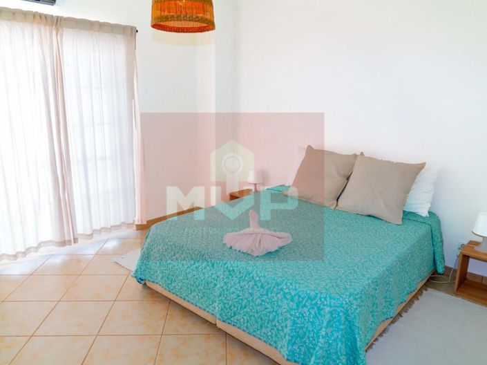 Image No.15-4 Bed House for sale