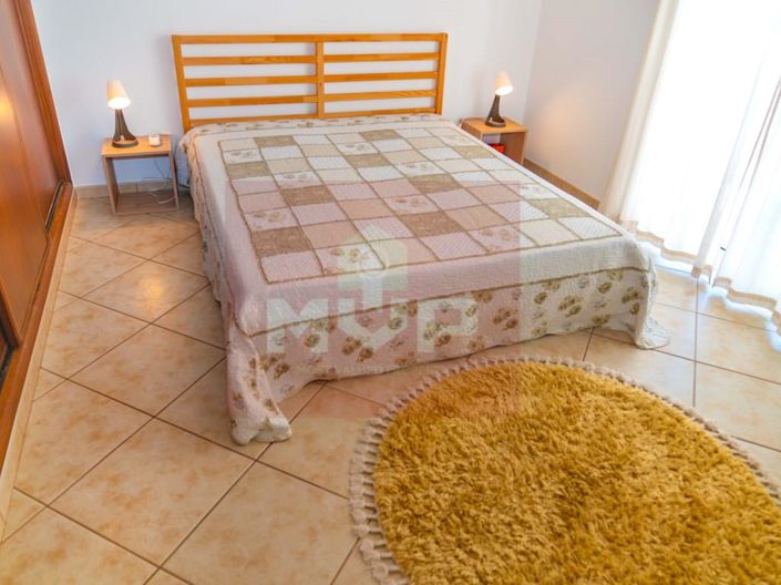 Image No.20-4 Bed House for sale