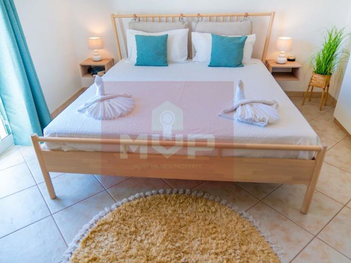 Image No.26-4 Bed House for sale