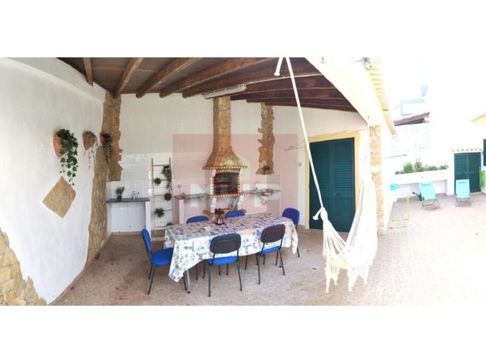 Image No.29-4 Bed House for sale