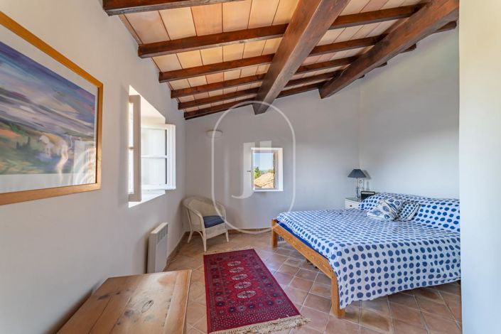 Image No.7-4 Bed House for sale