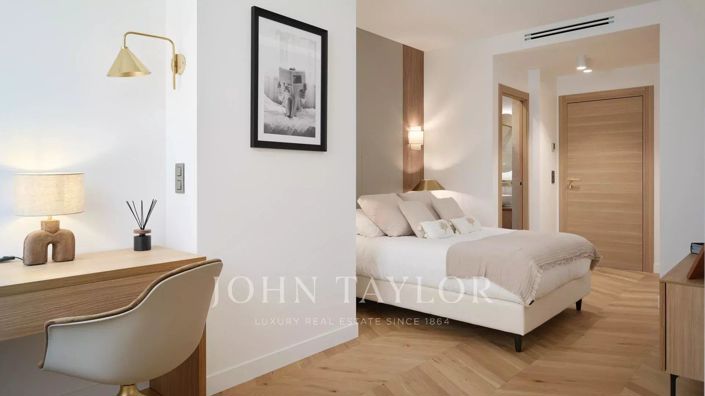 Image No.10-3 Bed Apartment for sale