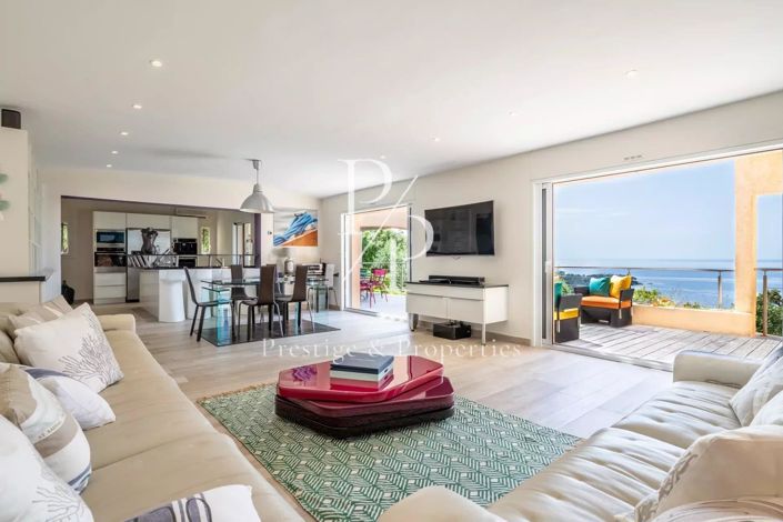 Image No.3-5 Bed House for sale