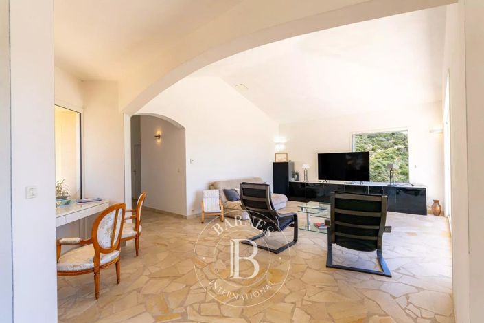 Image No.23-House for sale