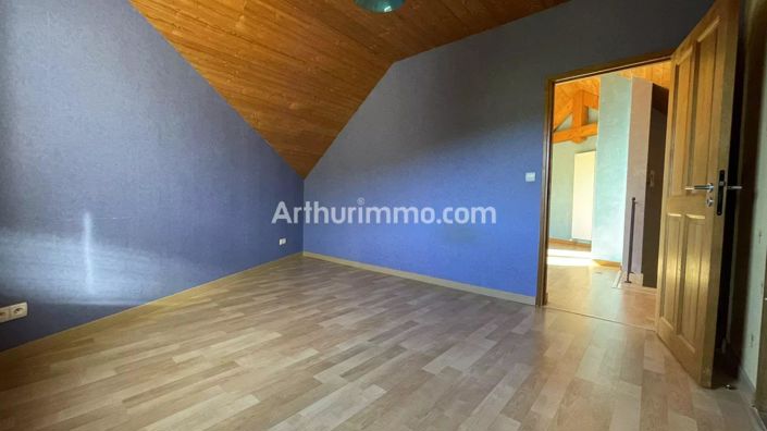 Image No.15-4 Bed House for sale