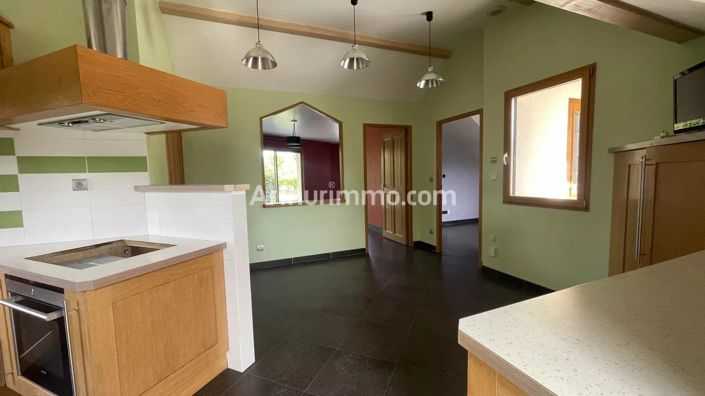 Image No.32-4 Bed House for sale