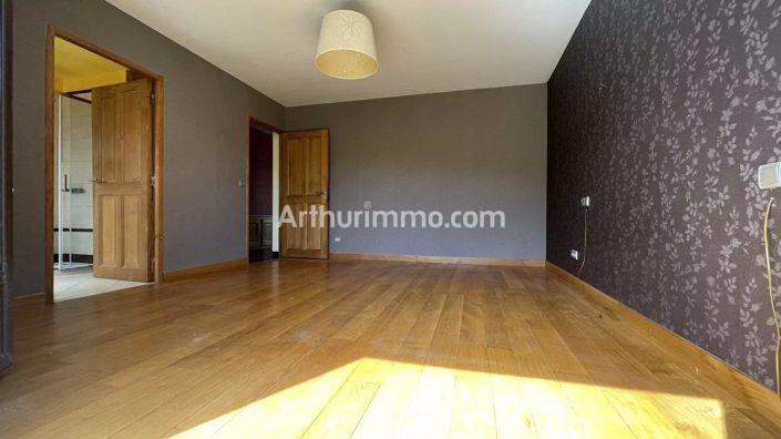 Image No.37-4 Bed House for sale