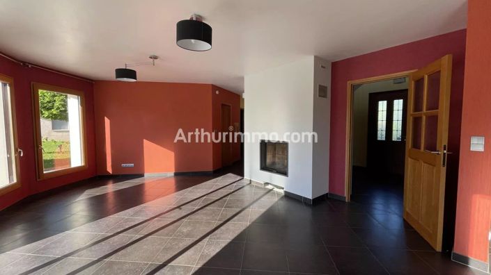 Image No.6-4 Bed House for sale