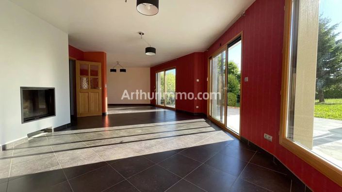 Image No.7-4 Bed House for sale