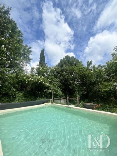 Image No.13-6 Bed House for sale