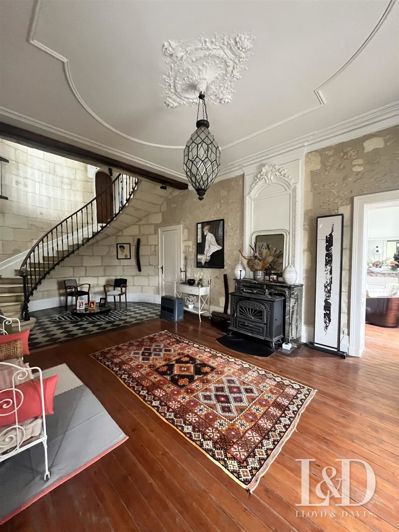 Image No.2-6 Bed House for sale