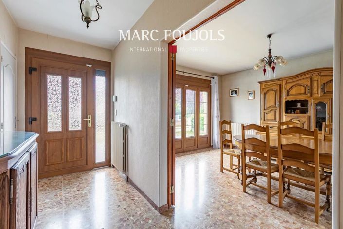 Image No.1-4 Bed House for sale