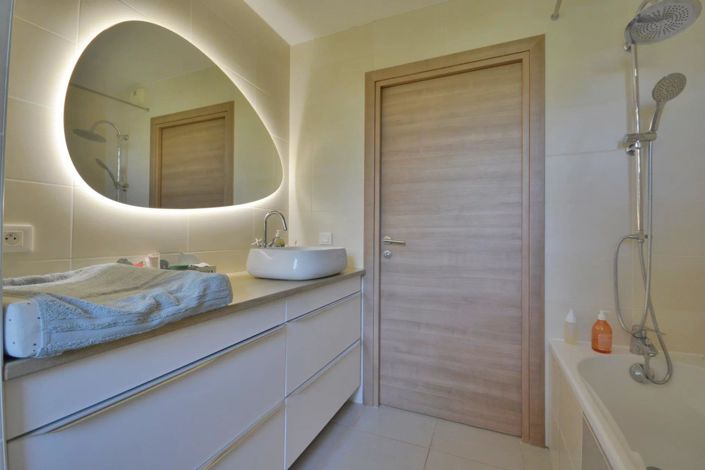 Image No.17-3 Bed House for sale