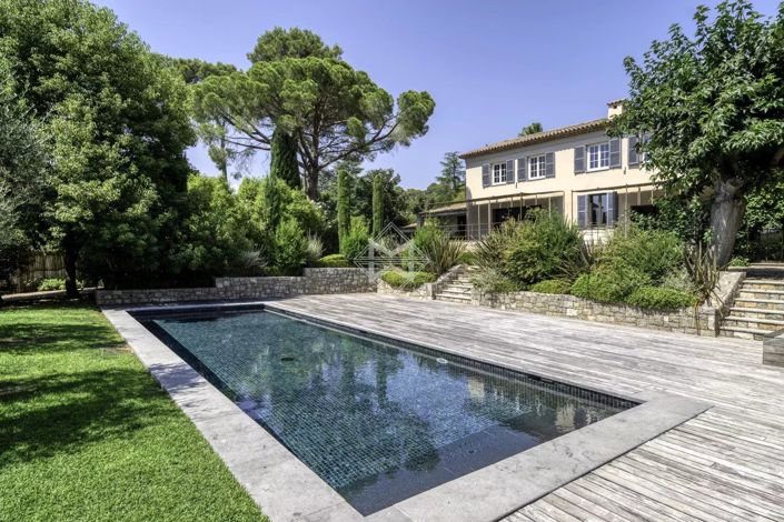 Image No.1-4 Bed House for sale