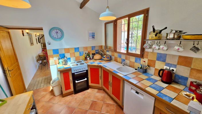 Image No.14-4 Bed House for sale