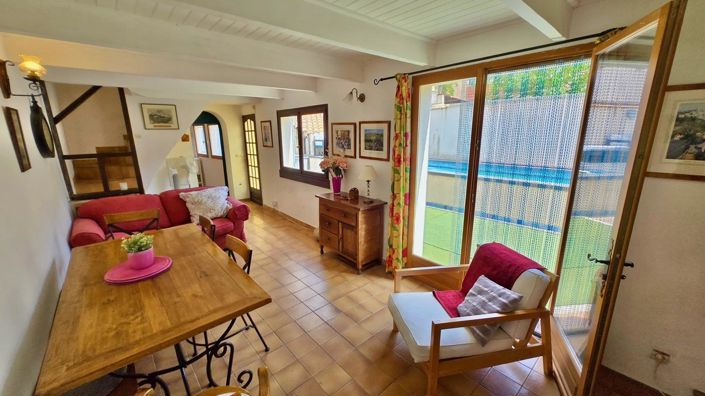 Image No.15-4 Bed House for sale