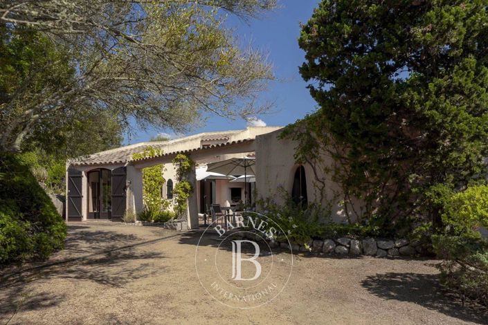 Image No.3-4 Bed House for sale