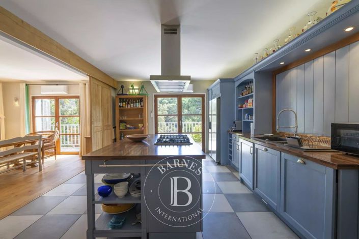 Image No.6-House for sale