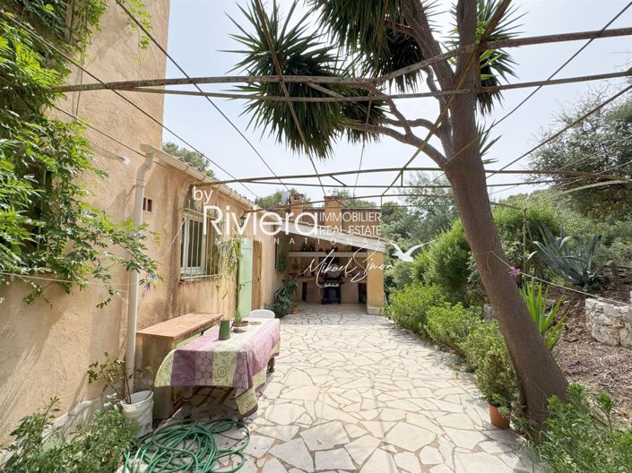 Image No.14-9 Bed House for sale