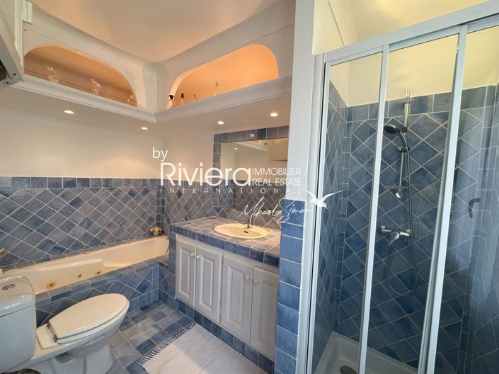 Image No.18-9 Bed House for sale