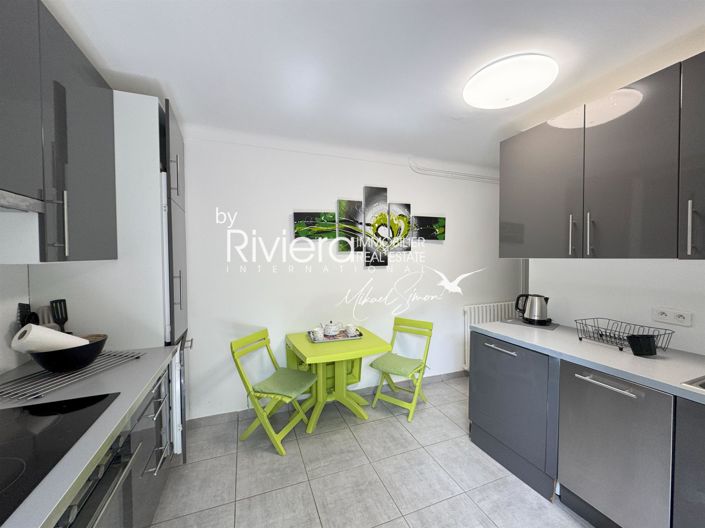 Image No.25-9 Bed House for sale