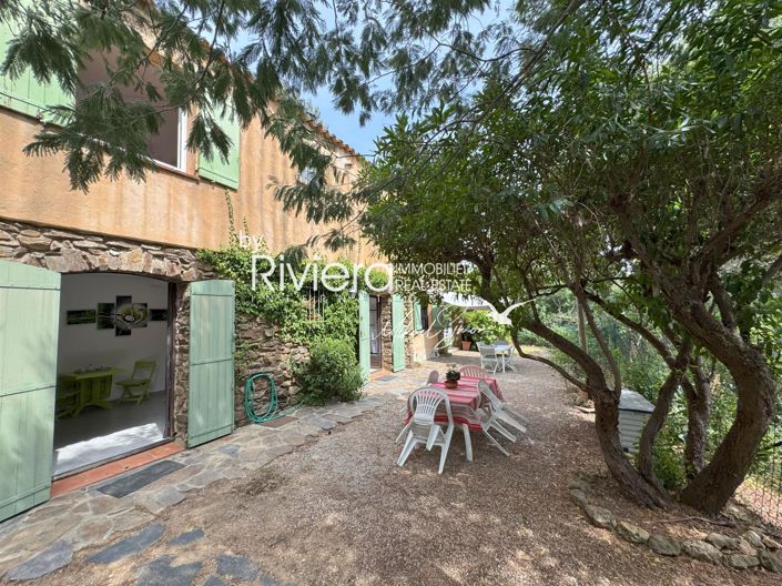 Image No.26-9 Bed House for sale