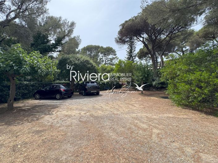 Image No.36-9 Bed House for sale