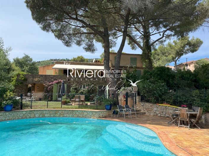 Image No.4-9 Bed House for sale