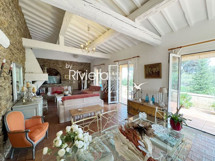 Image No.9-9 Bed House for sale