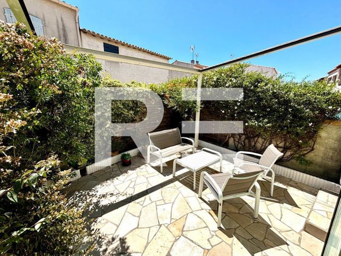 Image No.3-3 Bed House for sale