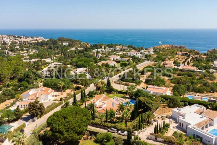 Image No.2-3 Bed House for sale