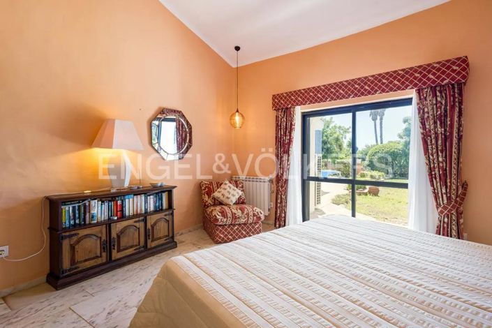 Image No.20-3 Bed House for sale