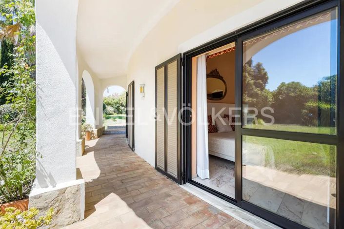 Image No.21-3 Bed House for sale