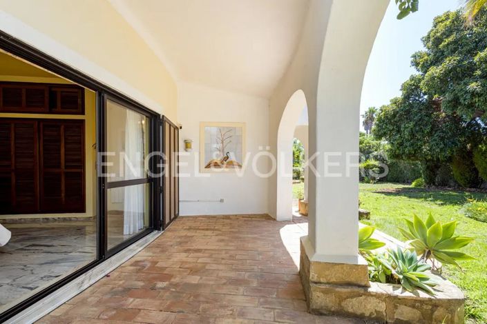 Image No.32-3 Bed House for sale
